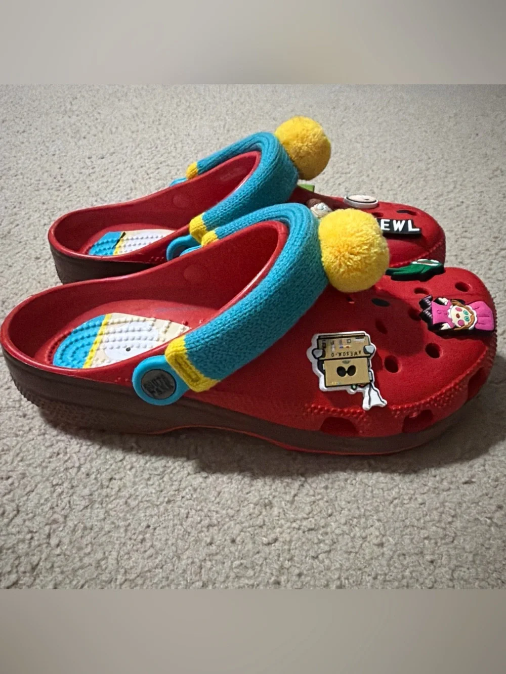 CROCS product pair